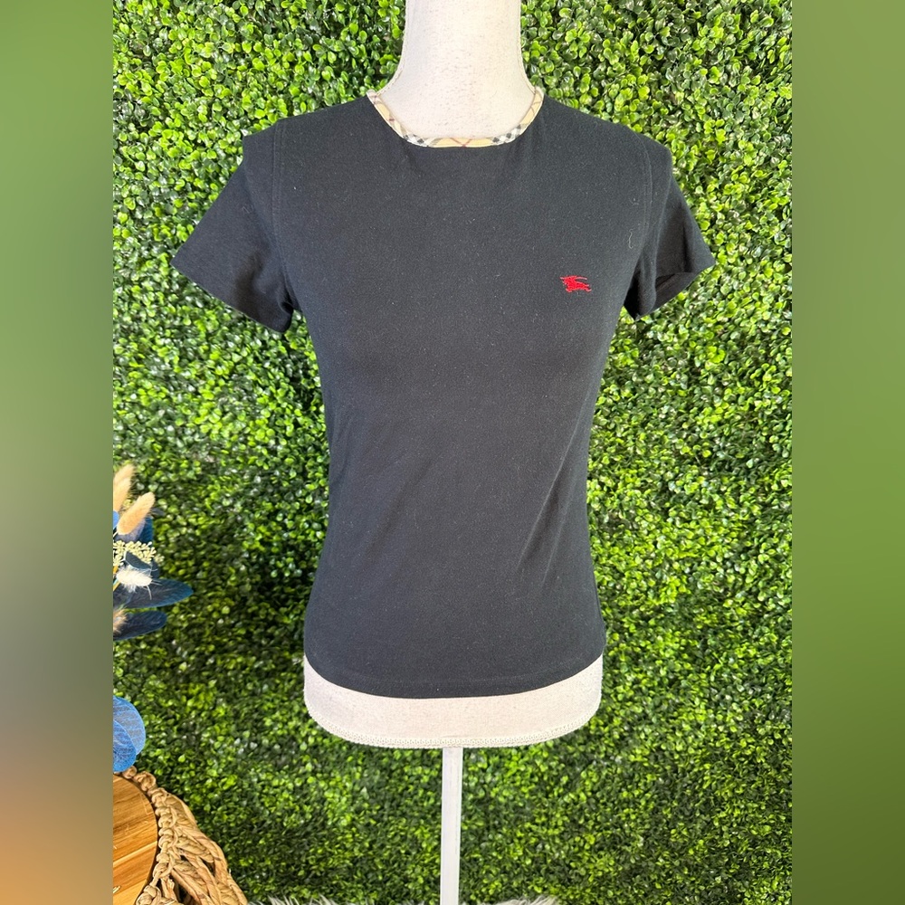 Burberry Black Tee with Red Logo and nova check Patterned Collar short sleeve - Picture 4 of 12